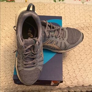Asics Gray and Tan Running Shoes
